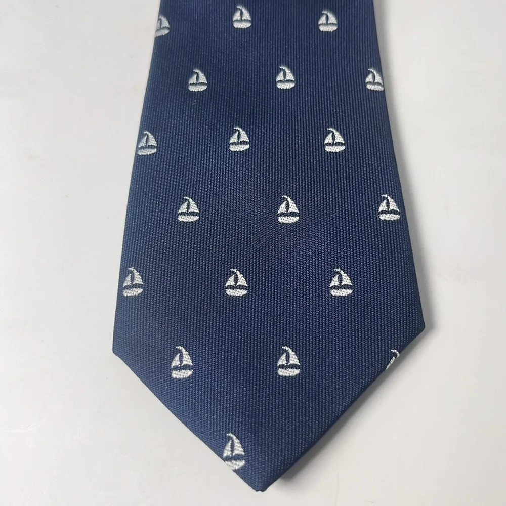 Gymboree child’s Neck Tie Navy‎ with White Sailboats Size 2T-5T